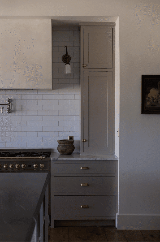 Blackbuck Ridge Kitchen by Jessa Myer Interiors & Myer & Co. Signature Homes