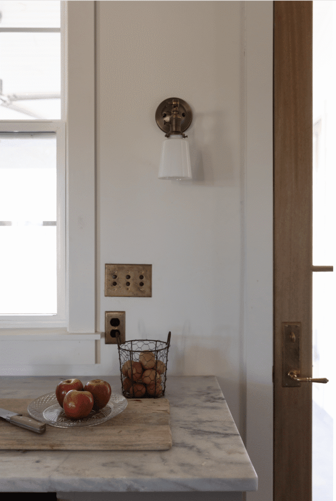 Blackbuck Ridge Kitchen by Jessa Myer Interiors & Myer & Co. Signature Homes
